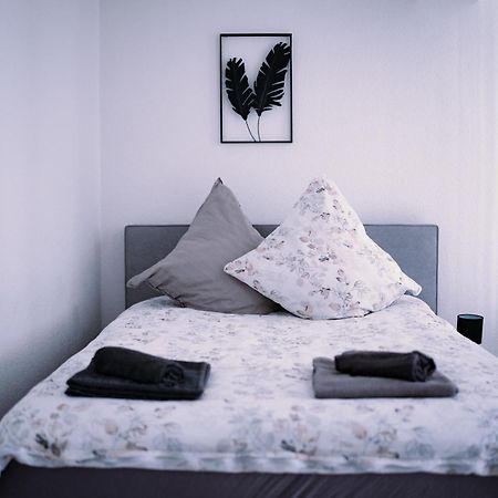 Schoenes Apartment In Der Altstadt , Kostenlose Parkplaetze In Der Naehe 埃姆登 外观 照片