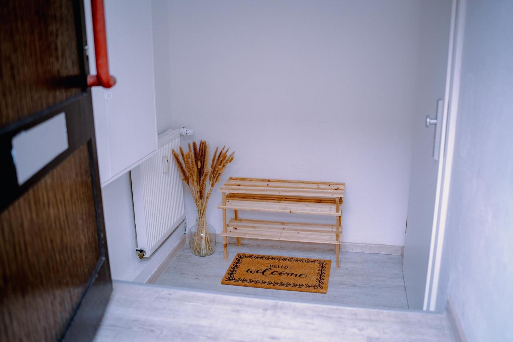 Schoenes Apartment In Der Altstadt , Kostenlose Parkplaetze In Der Naehe 埃姆登 外观 照片