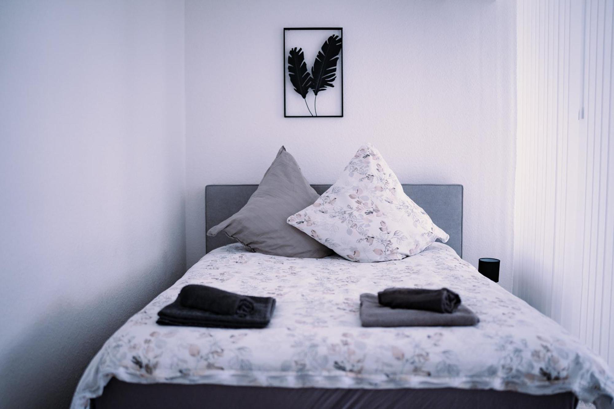 Schoenes Apartment In Der Altstadt , Kostenlose Parkplaetze In Der Naehe 埃姆登 外观 照片