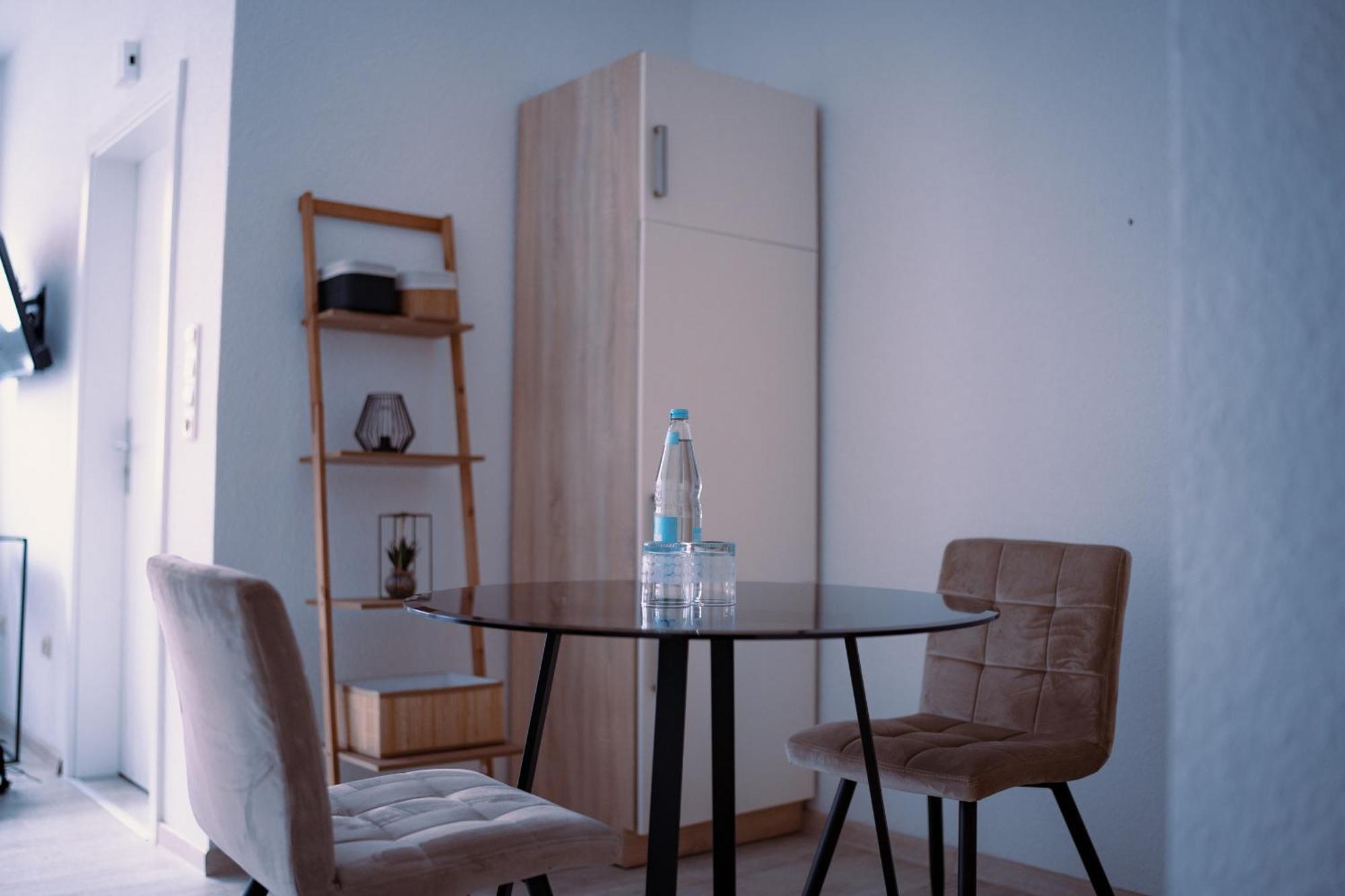 Schoenes Apartment In Der Altstadt , Kostenlose Parkplaetze In Der Naehe 埃姆登 外观 照片