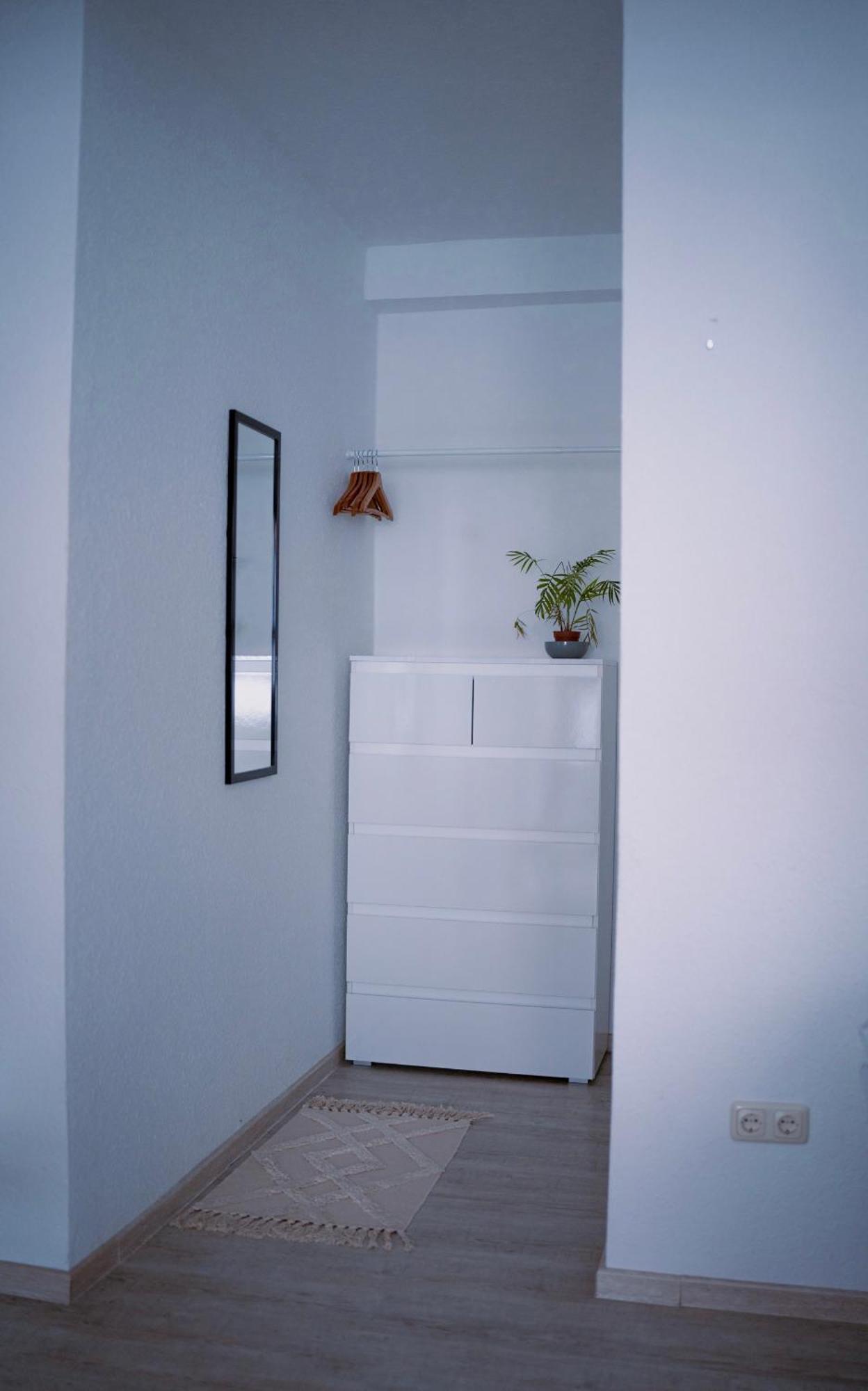 Schoenes Apartment In Der Altstadt , Kostenlose Parkplaetze In Der Naehe 埃姆登 外观 照片